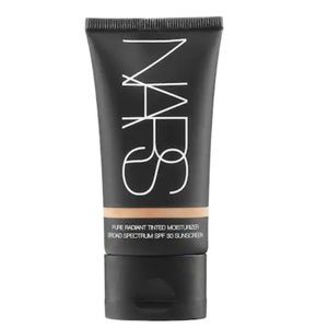 NARS Pure Radiant Tinted Moisturizer St. Moritz